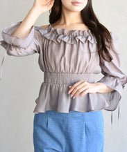 画像をギャラリービューアに読み込む, シャーリングフリルブラウス/TT628103
