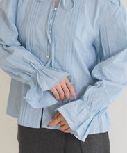 画像をギャラリービューアに読み込む, 【一部店舗限定】フリルカラー前リボンブラウス/MM658108
