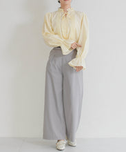 画像をギャラリービューアに読み込む, 【一部店舗限定】フリルカラー前リボンブラウス/MM658108
