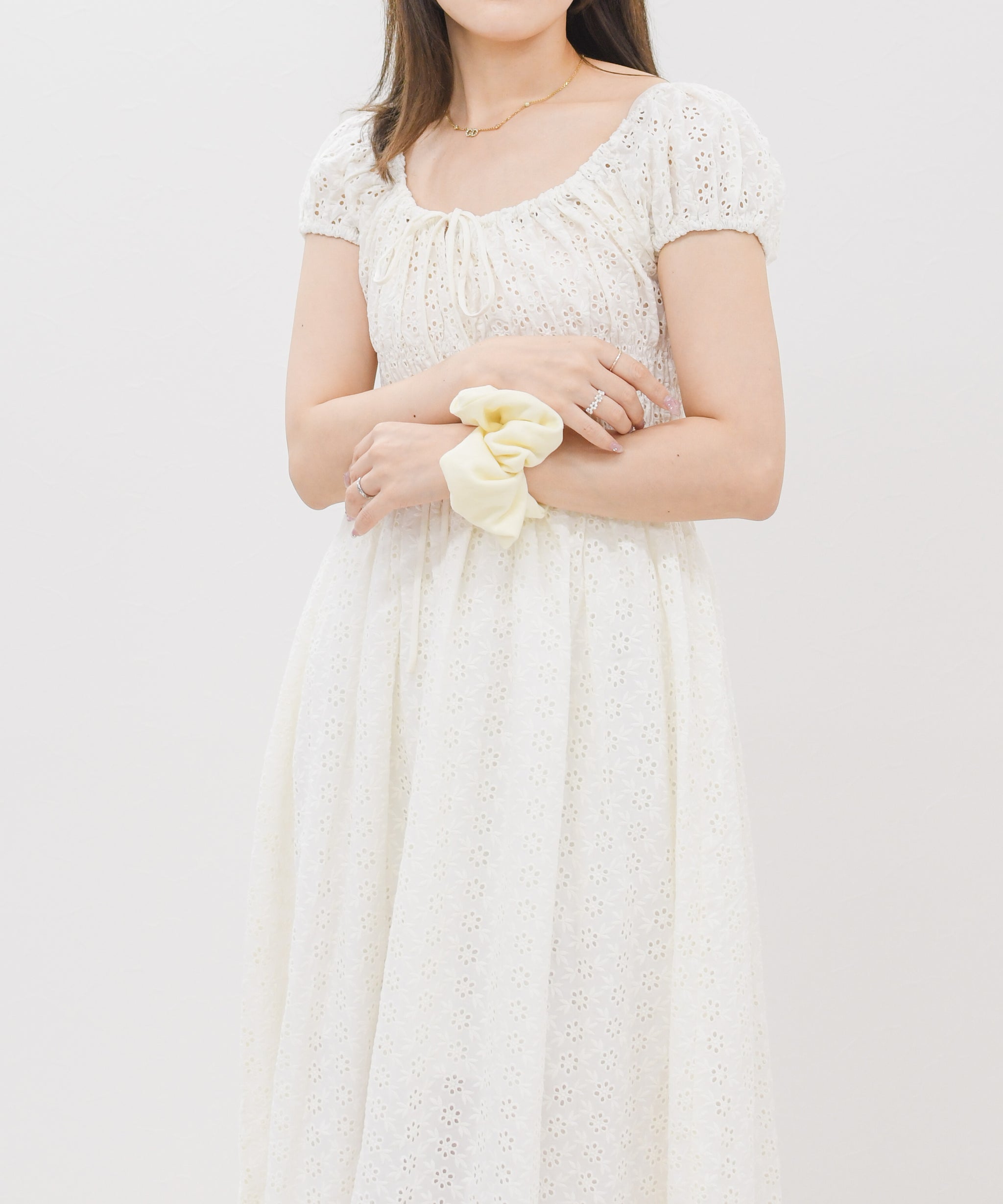 一部店舗限定】カットワークレースフレアワンピース/MM657409 – MISCH