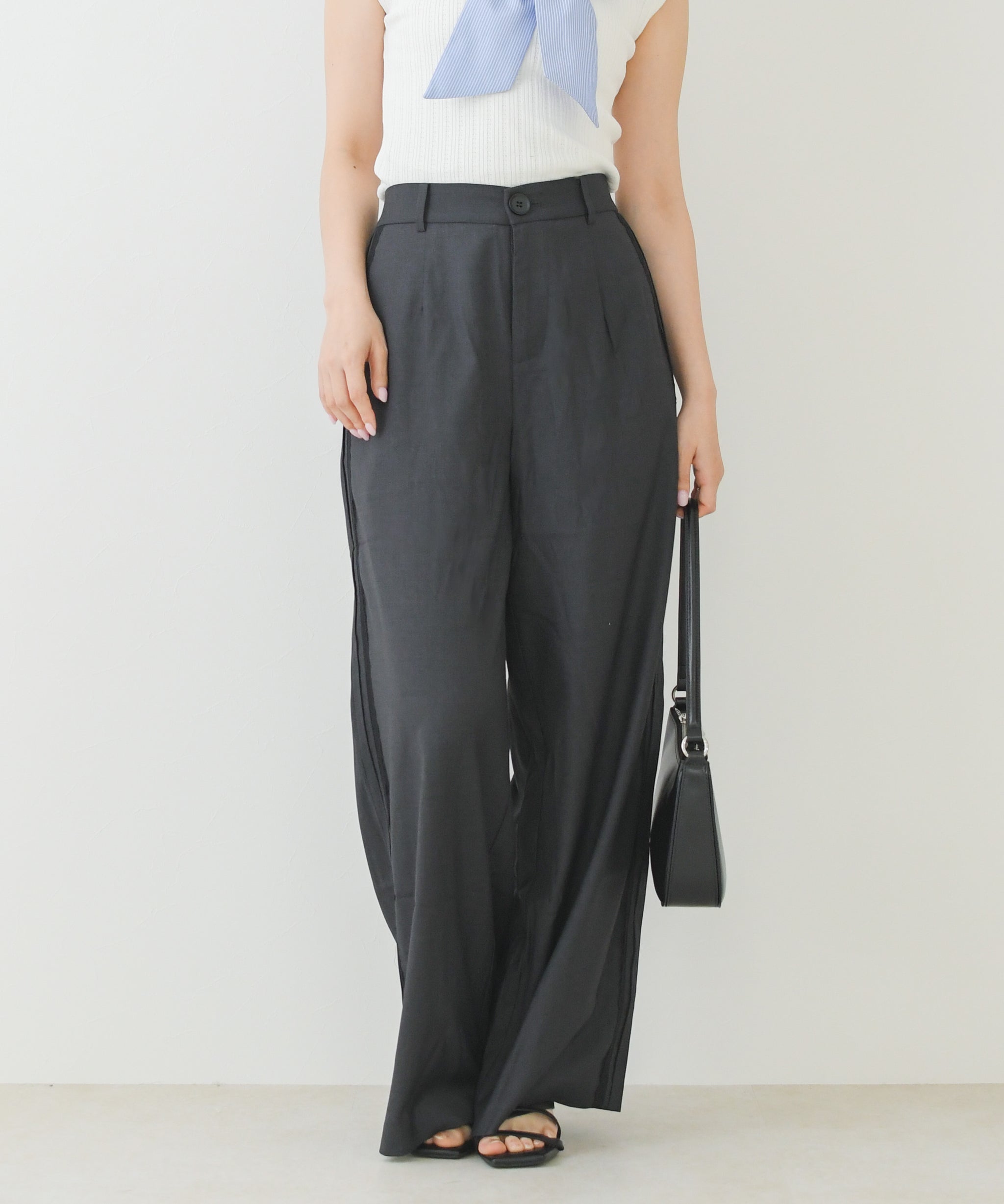 新品　ミッシュマッシュ MISCH MASCH 綿麻リネン混　ミリタリーパンツ 新品 ミッシュマッシュ MISCH MASCH 綿麻リネン混 ミリタリーパンツ