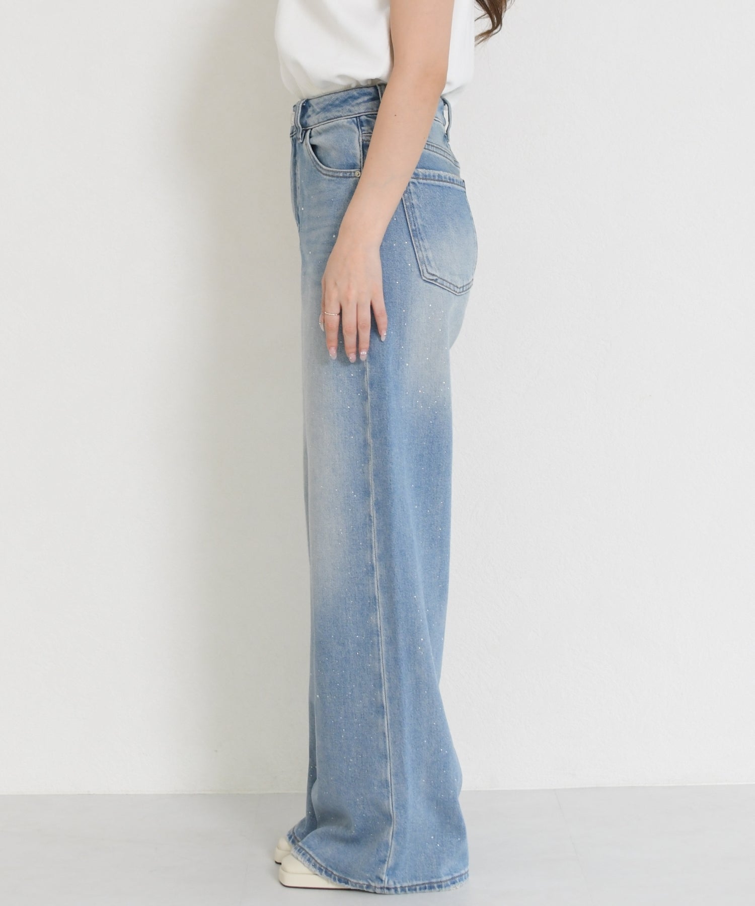 一部店舗限定】ラインストーンデザインデニムパンツ/MM657303 – MISCH