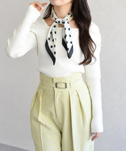 画像をギャラリービューアに読み込む, スカーフ付きスクエアニット/TT618303
