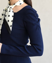 画像をギャラリービューアに読み込む, スカーフ付きスクエアニット/TT618303
