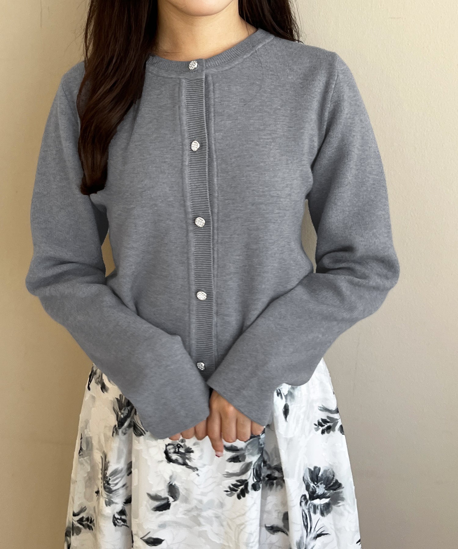 再入荷】3way衿×タイ付きビジュ釦カーディガン/MM558403 – MISCH MASCH