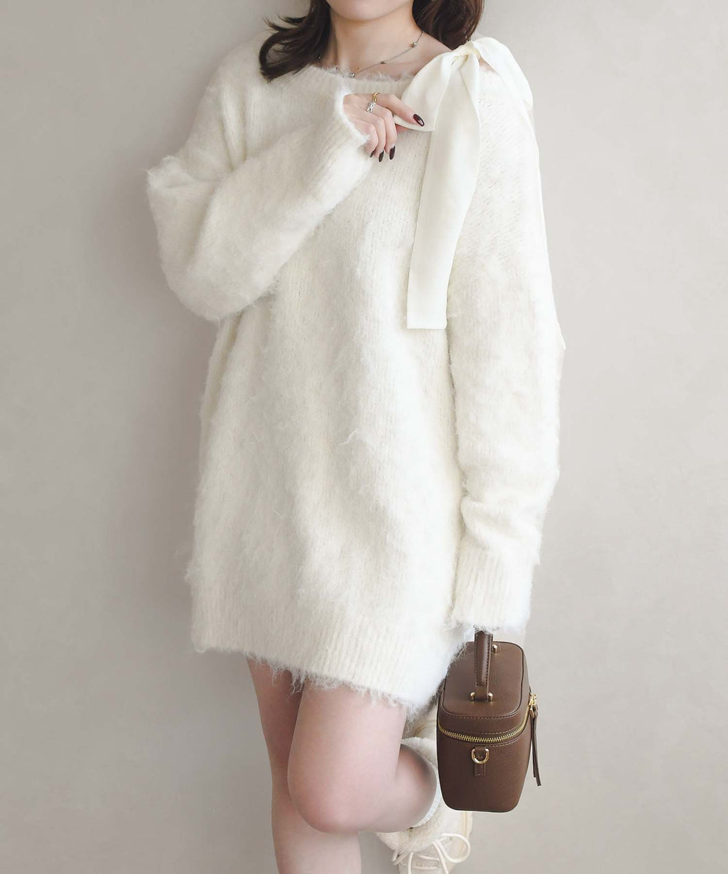 【予約販売/11月中旬発売予定】【一部店舗限定アイテム】肩リボンふわもこニット/TT558302