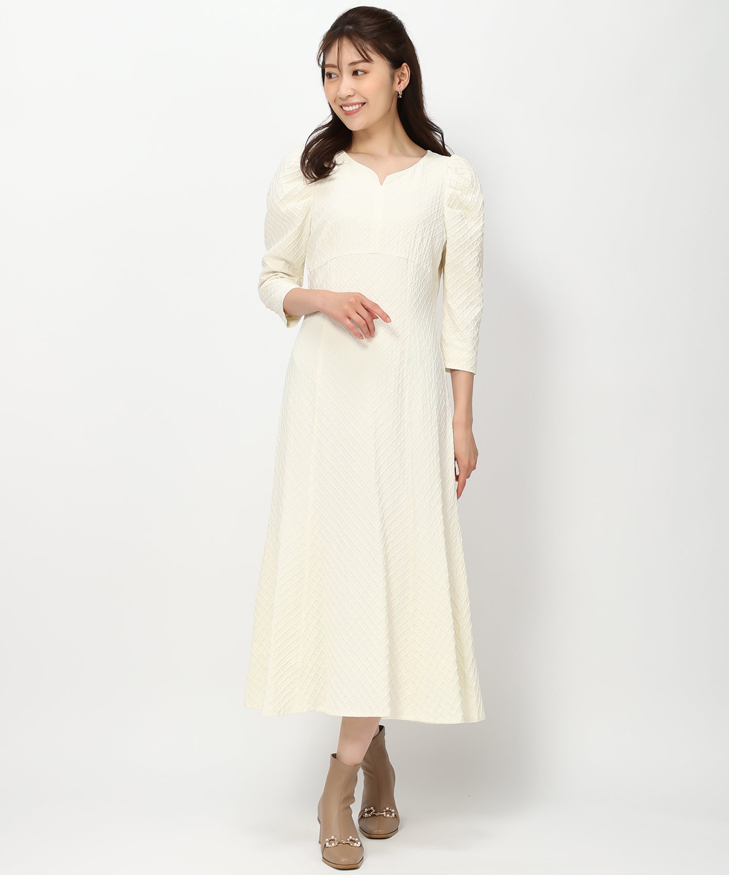 ロージーモンスター パプリカワンピース ジャガードワンピース ホワイト M ロージーモンスター パプリカワンピース ジャガードワンピース