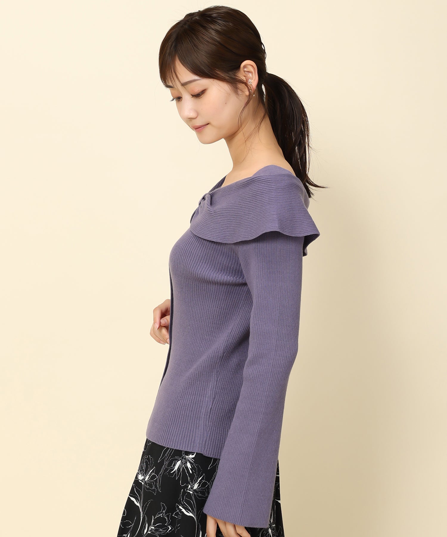 エムズ定番おリボンニット リボンケープカラーニット/MM338316 – MISCH MASCH|31 Sons de mode