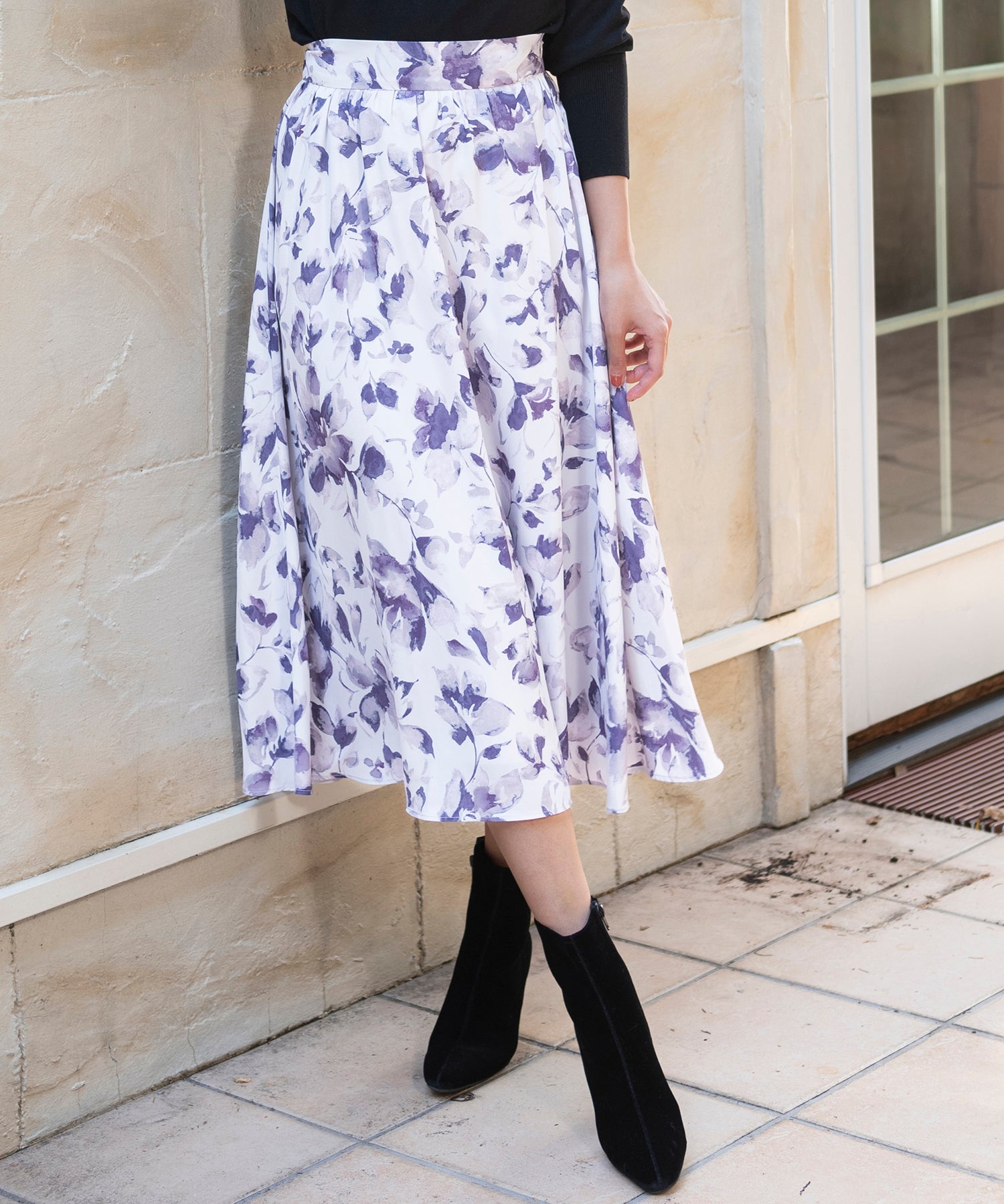 LoudMouth ひまわり花柄モックネックシャツとミニスカートセット LoudMouth ひまわり花柄モックネックシャツとミニスカートセット