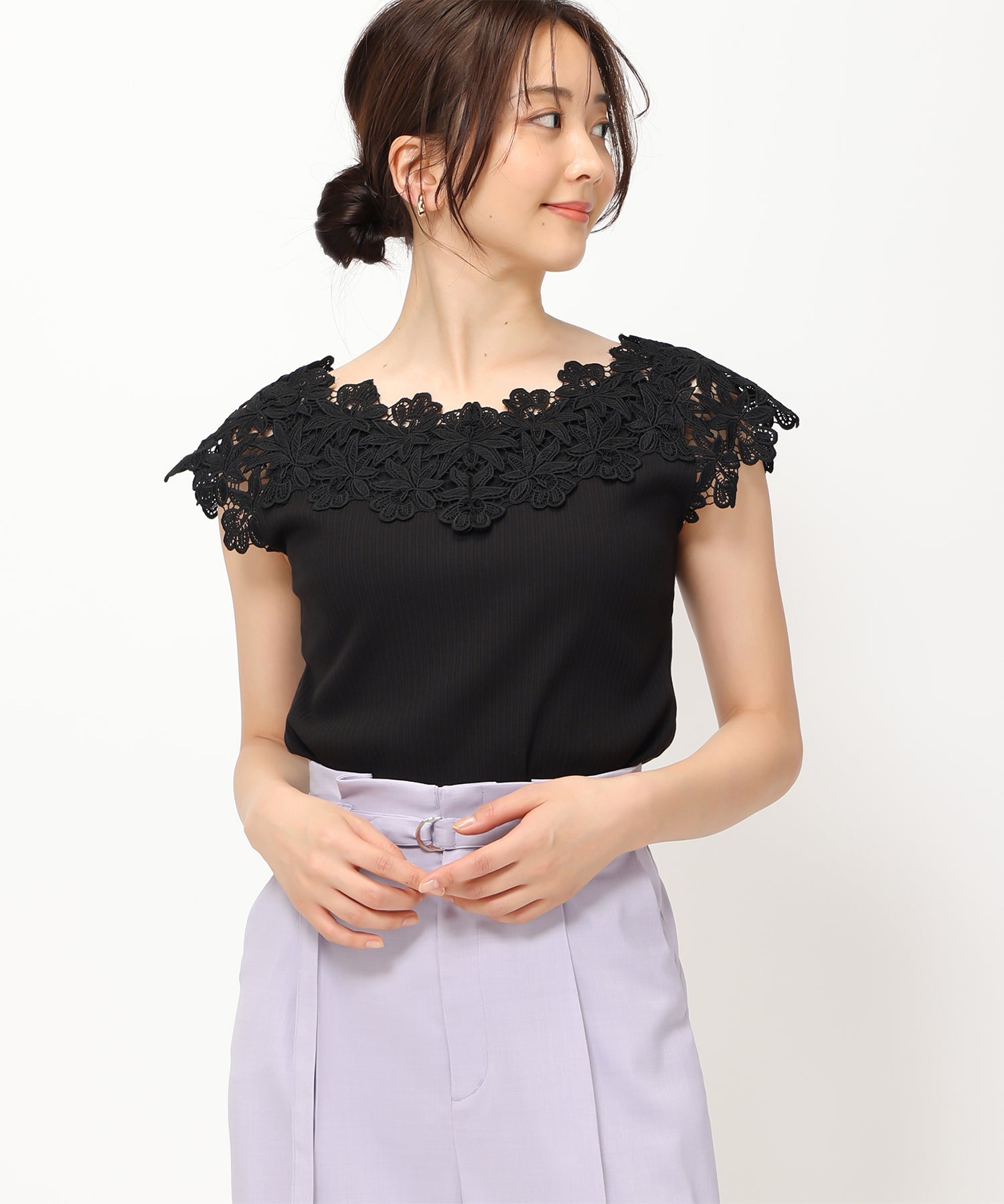 MACHATT マチャット　オフショルダーリブニット　ブラック マチャット MACHATT オフショルダーリブニット 新品未使用