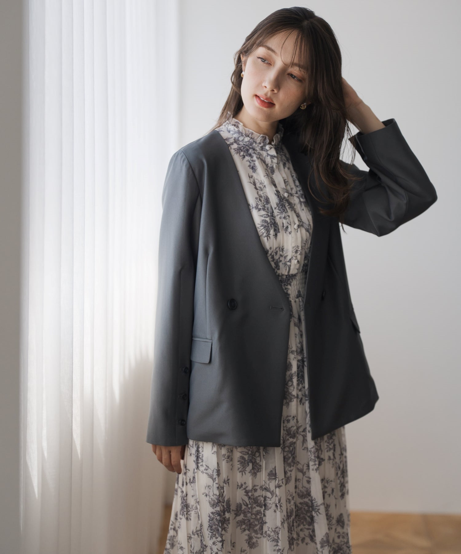 ワンピース　紅茶花伝　オリジナルクッションのみ MISCH MASCH｜2025春夏新作 小花柄プリーツワンピース/MM517416