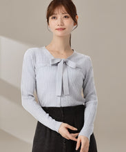 画像をギャラリービューアに読み込む, 配色ボウタイケーブルニット/MM548307
