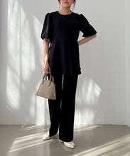 画像をギャラリービューアに読み込む, 【再入荷】【WEB限定アイテム】フレアカットタックパンツ/MM557304
