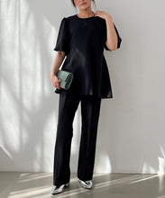 画像をギャラリービューアに読み込む, 【再入荷】【WEB限定アイテム】フレアカットタックパンツ/MM557304
