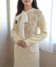 画像をギャラリービューアに読み込む, 一部店舗限定　リボンボウタイアーガイルニット/MM558308
