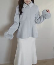 画像をギャラリービューアに読み込む, 【WEB限定】2way袖ファーペプラムコート/MM558601
