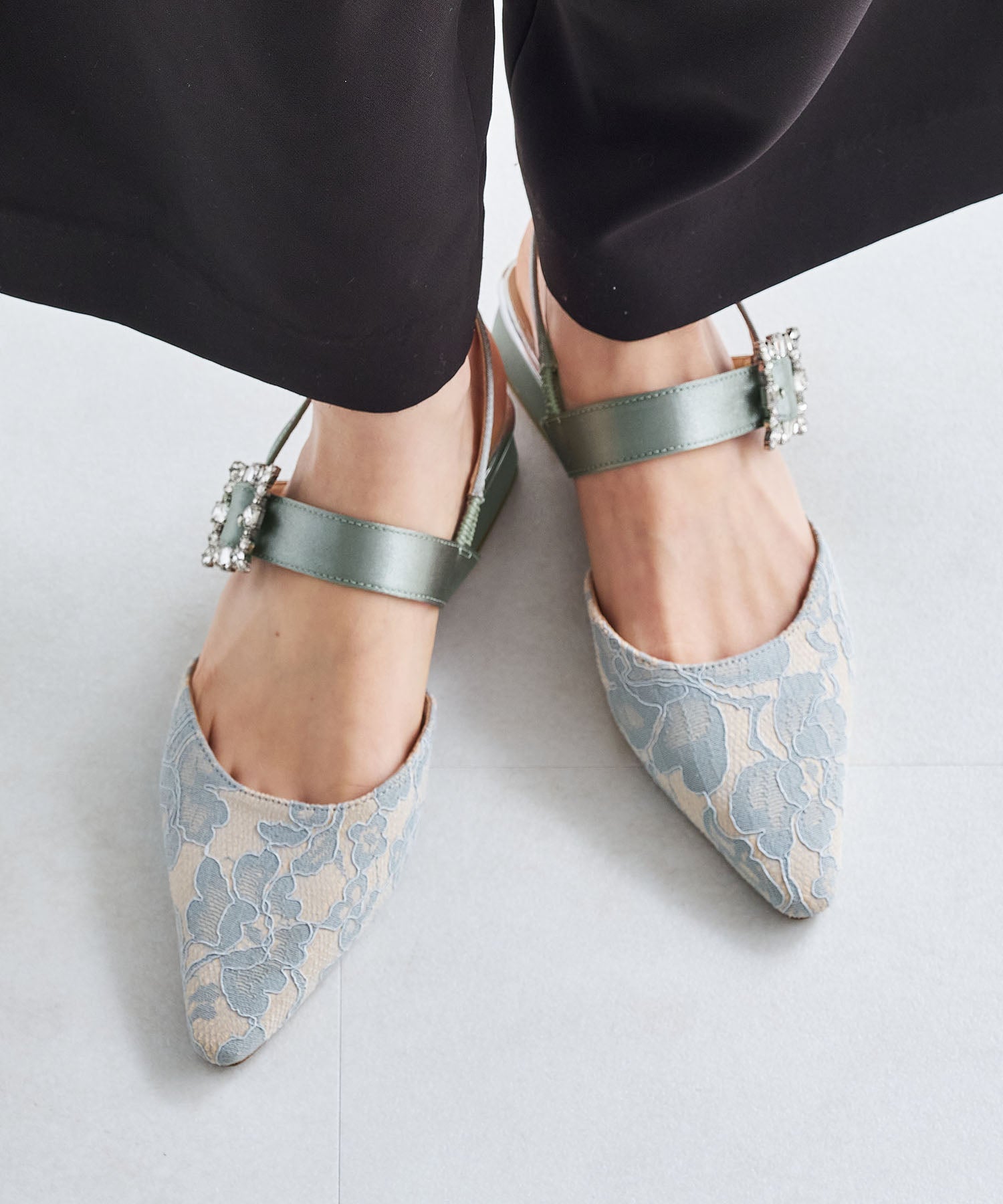 ビジューバックストラップローヒールパンプス/MOR111 – MISCH MASCH|31