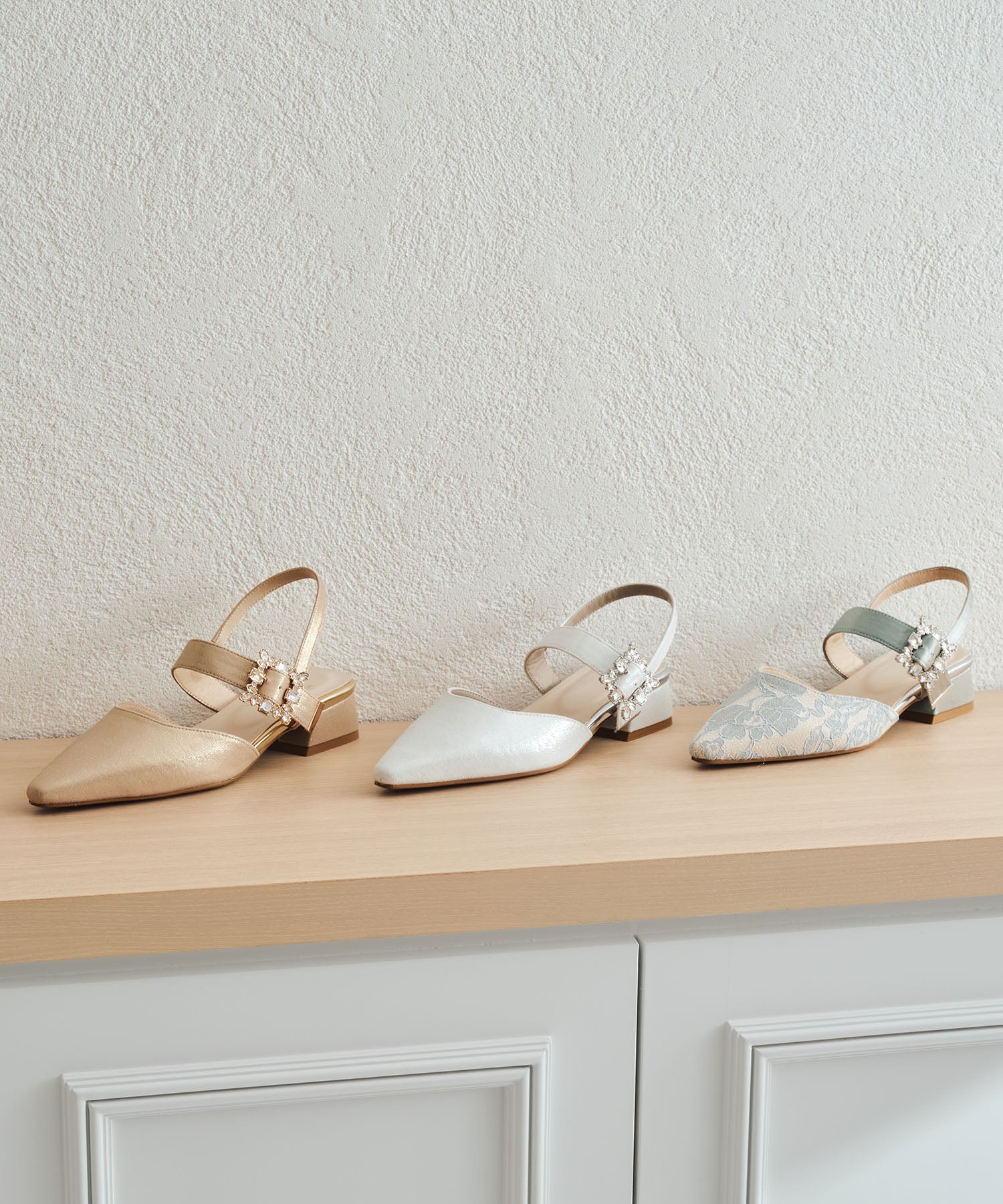 ビジューバックストラップローヒールパンプス/MOR111 – MISCH MASCH|31