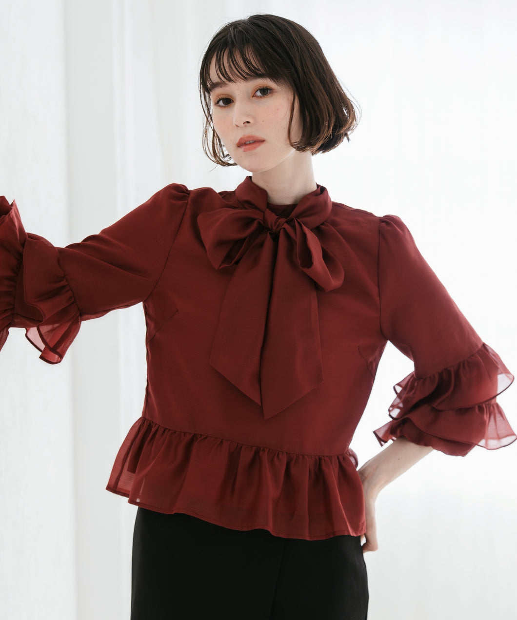 【予約販売/10月下旬発売予定】ティアード袖ブラウス/TT548101