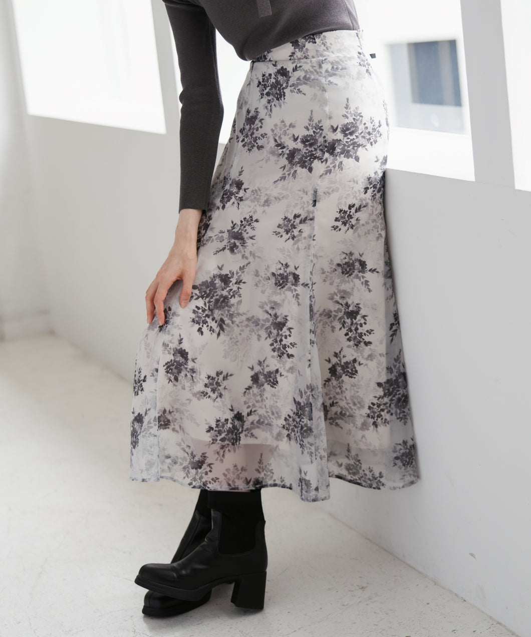 刺繍レースマーメイドスカート/TT547203