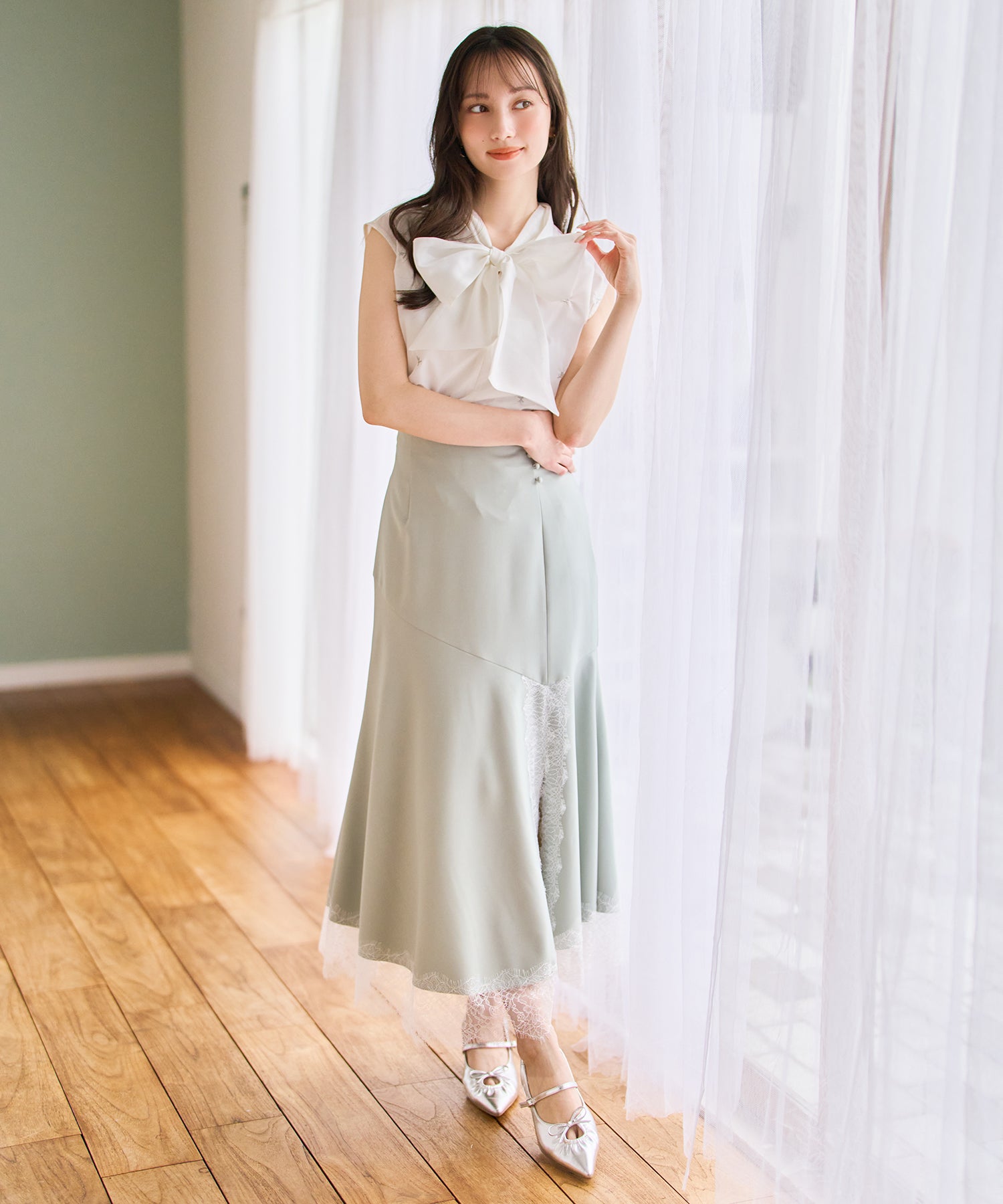 刺繍ノースリボウタイブラウス/TT628106 – MISCH MASCH|31 Sons de mode