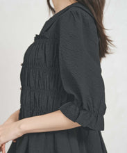 画像をギャラリービューアに読み込む, 一部店舗限定  シャーリングペプラムブラウス/TT558102
