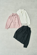 画像をギャラリービューアに読み込む, WEB限定　リボンボウタイブラウス/MM558109
