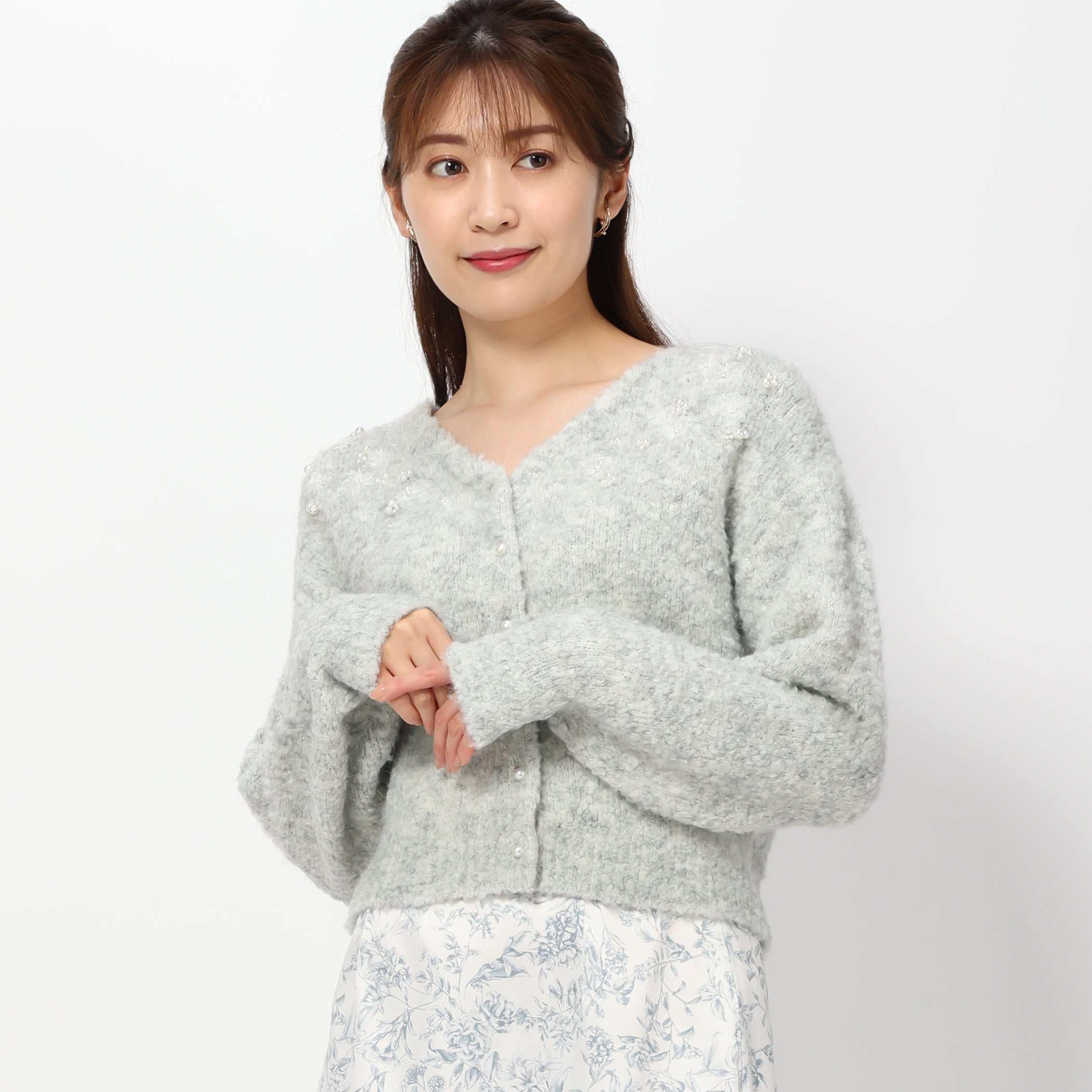 フワフワフラワー刺繍カーディガン (グレー)
