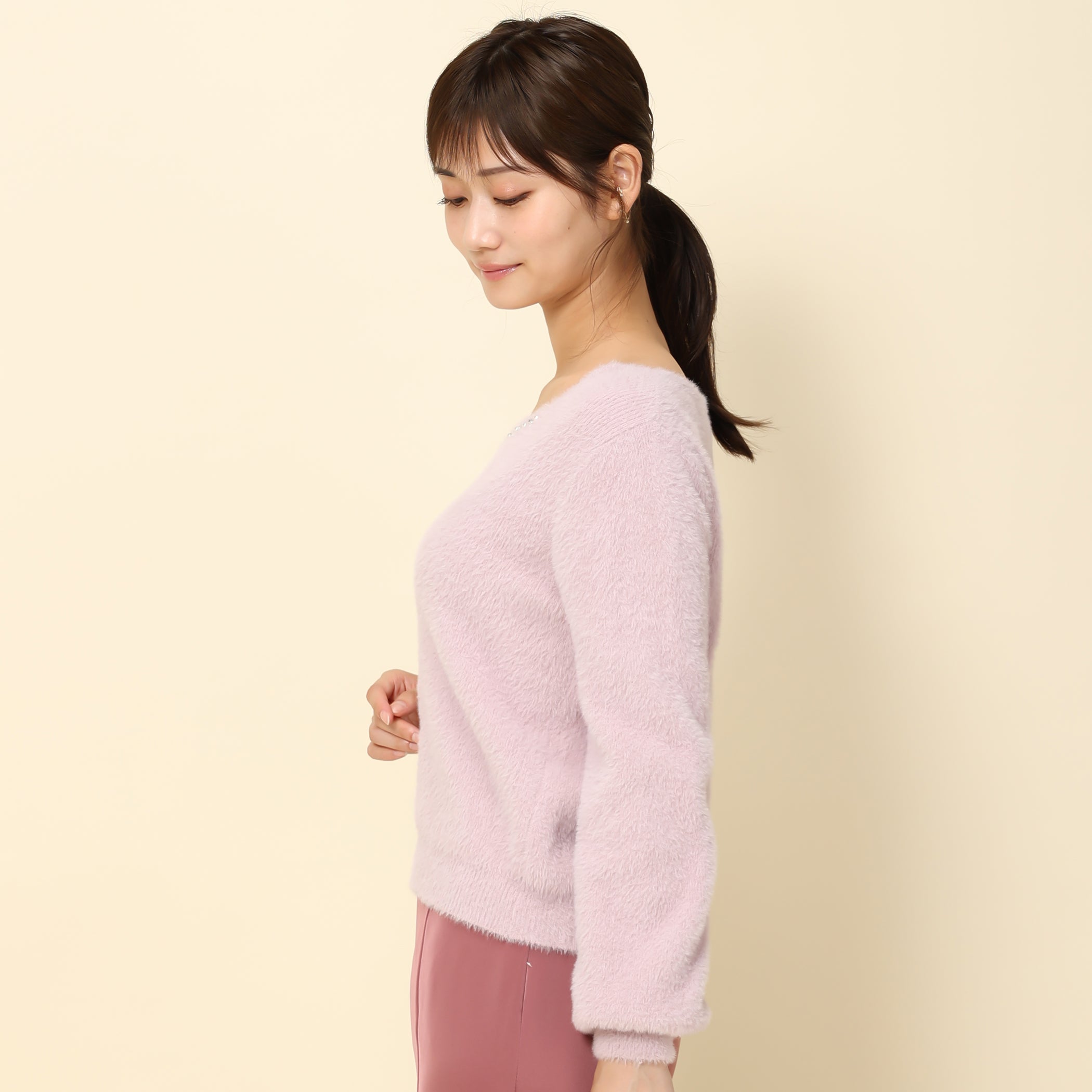 【予約販売商品】シャギーハートネックビジューニット/MM338303