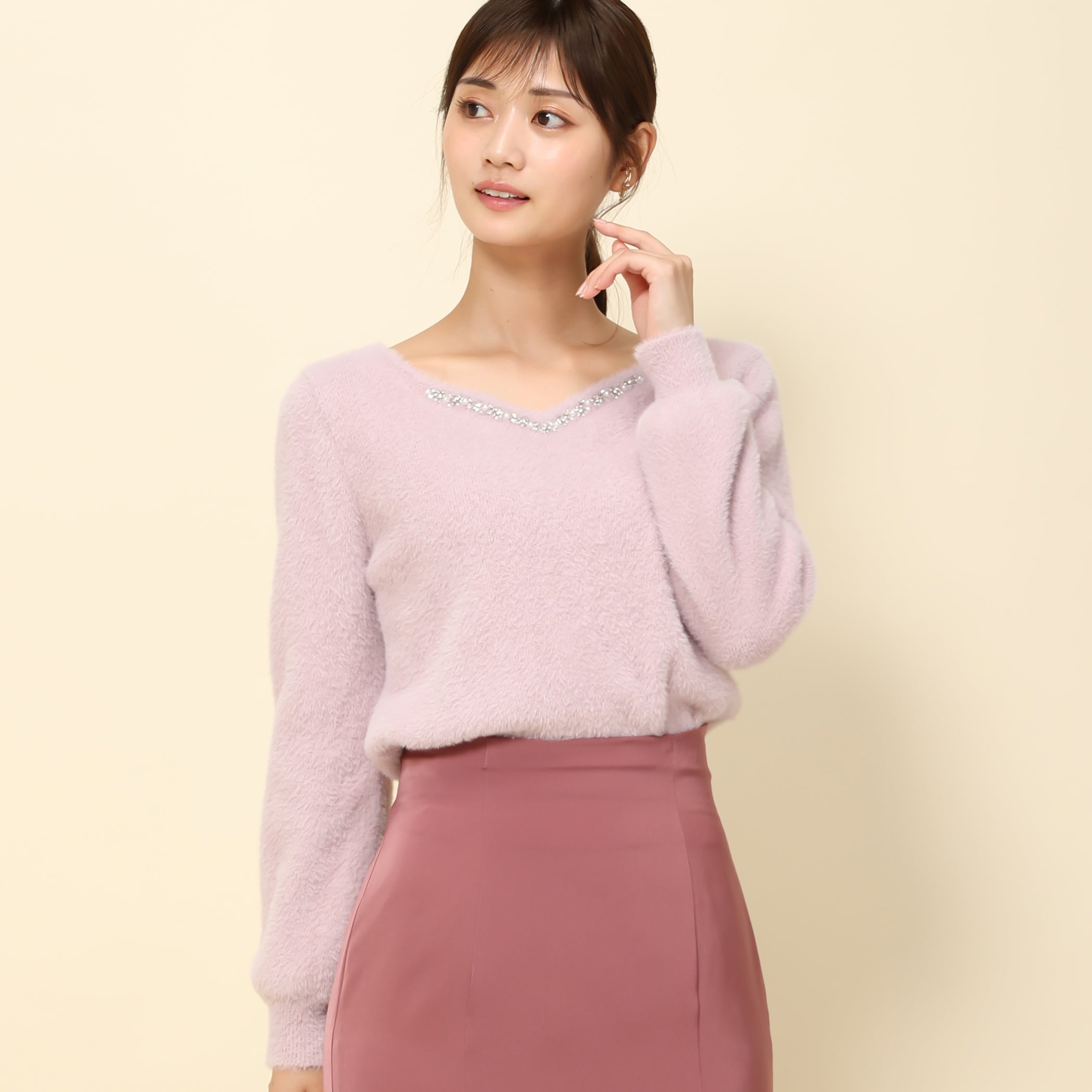 【予約販売商品】シャギーハートネックビジューニット/MM338303