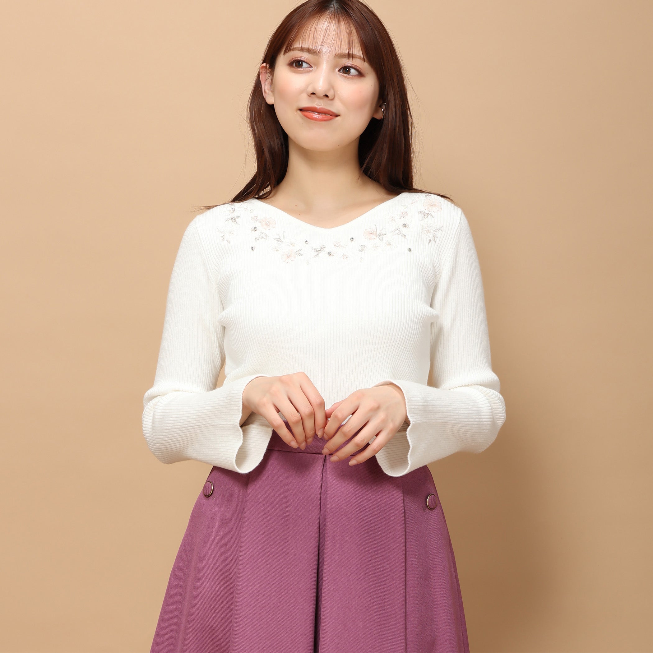 刺繍ベルスリーブニット/MM348307 (ホワイト)